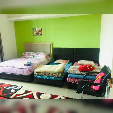 Apartment Wakaf Che Yeh โกตาบารู ภายนอก รูปภาพ